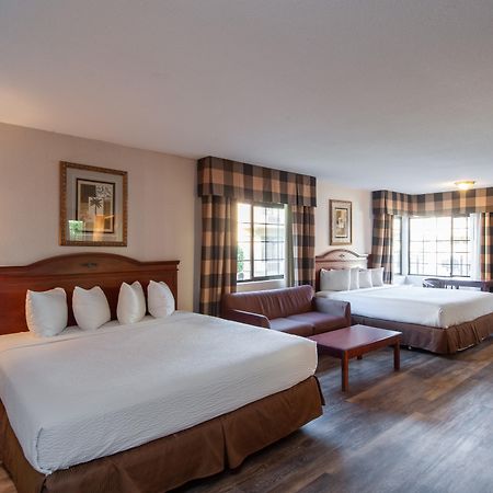 Studio City Court Yard Hotel Rum bild