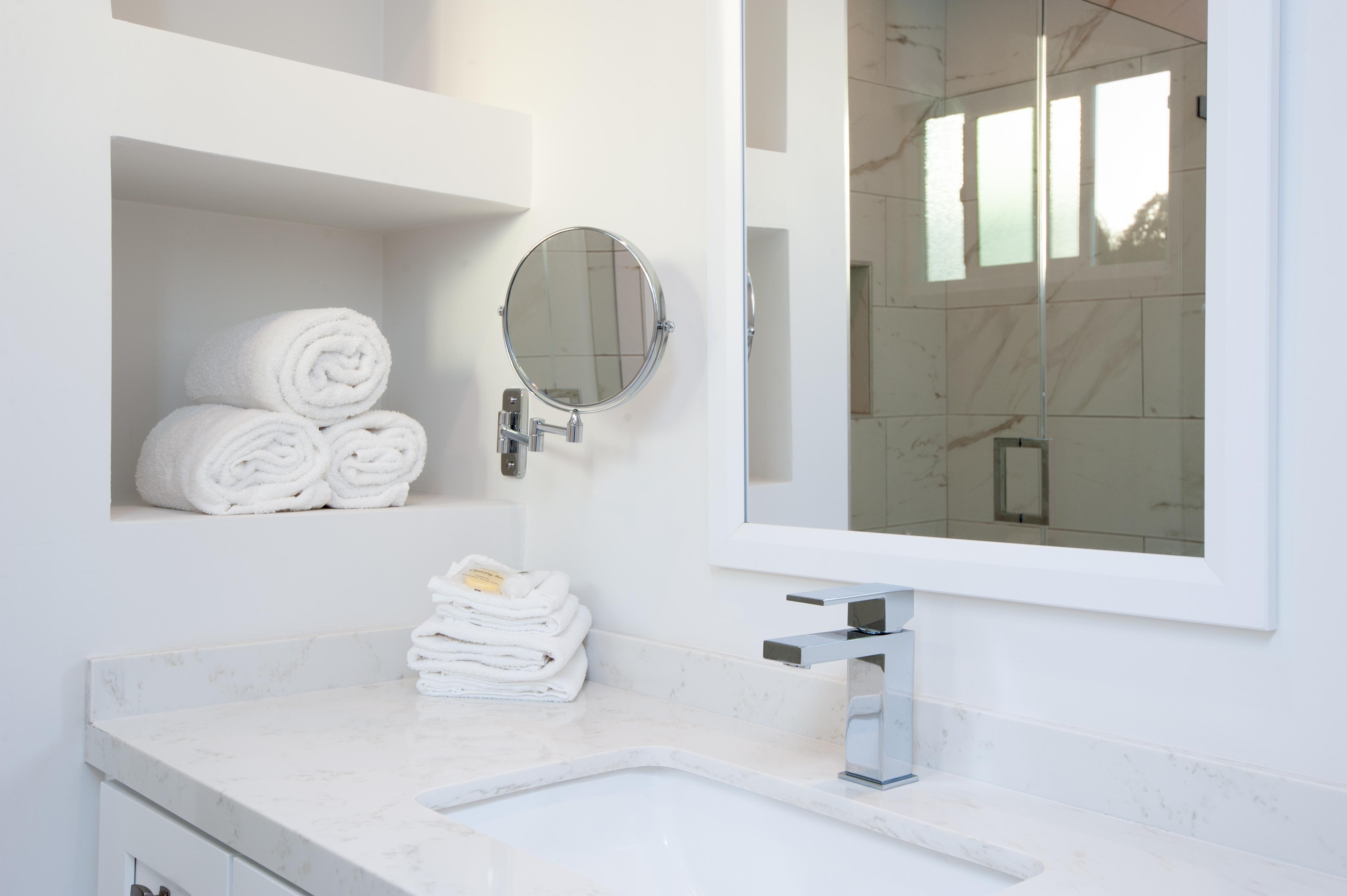 Studio City Court Yard Hotel Rum bild